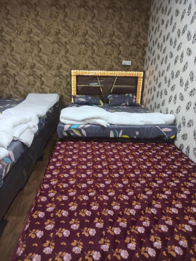 Shree Kashi Govardhan Dham Hotel Ujjain Exterior foto